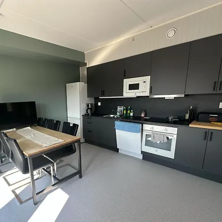 Apartmán Brand New 3-room In Dyroy