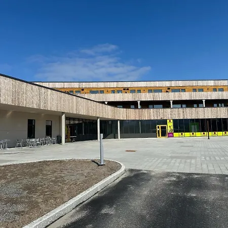Brand New 3-room In Dyroy Apartmán Brostadbotn